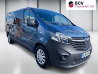 VAUXHALL VIVARO