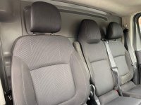 NISSAN NV300