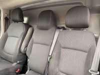 NISSAN NV300