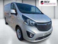 VAUXHALL VIVARO